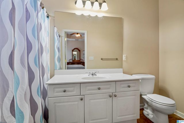 1048 ALDEN GLEN DRIVE, Moody, AL 35004