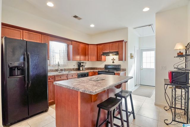 1048 ALDEN GLEN DRIVE, Moody, AL 35004