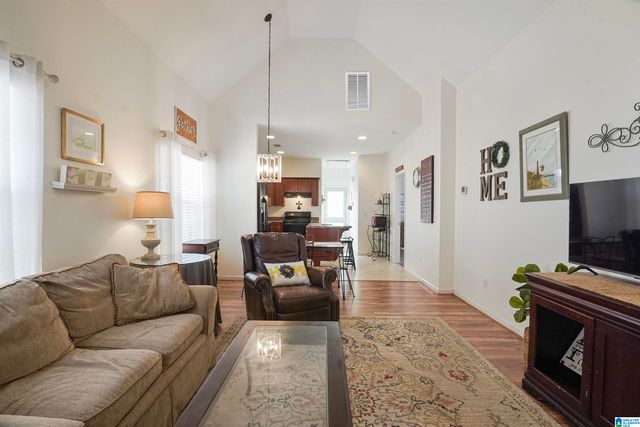 1048 ALDEN GLEN DRIVE, Moody, AL 35004