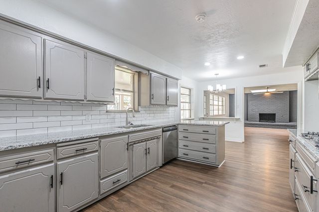 1017 Arlena Drive, Arlington, TX 76012