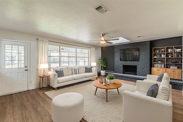 1017 Arlena Drive, Arlington, TX 76012