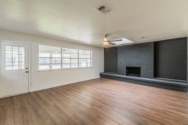 1017 Arlena Drive, Arlington, TX 76012