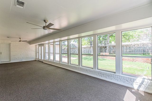 1017 Arlena Drive, Arlington, TX 76012