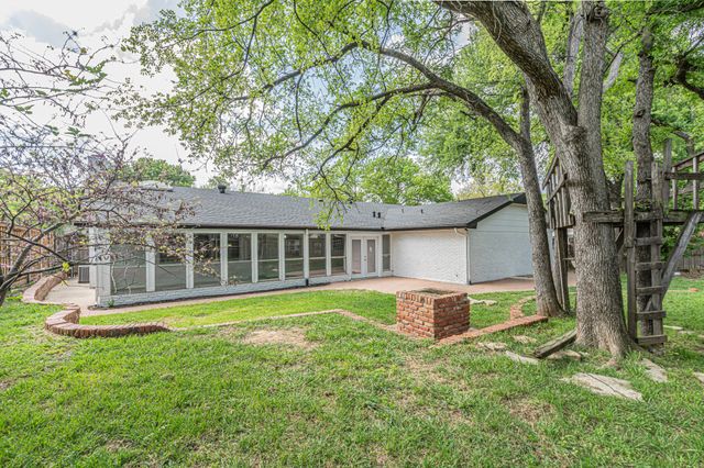 1017 Arlena Drive, Arlington, TX 76012