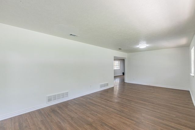 1017 Arlena Drive, Arlington, TX 76012