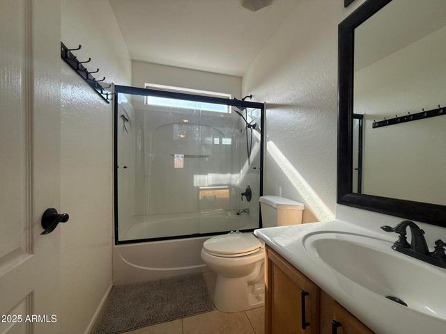 1293 E Walnut Road, Gilbert, AZ 85298