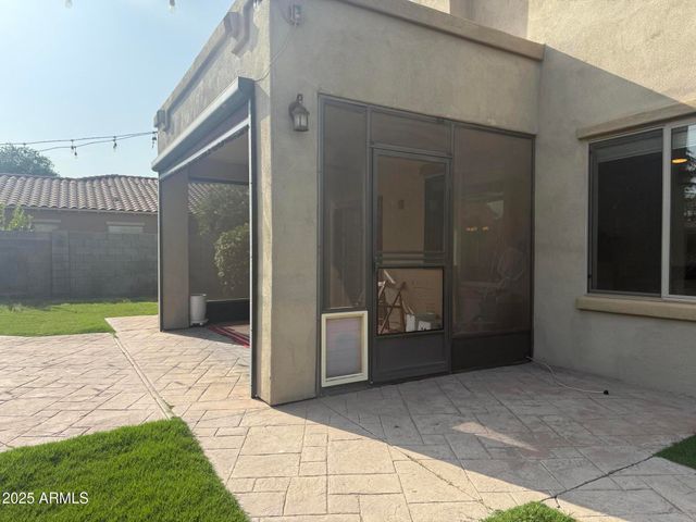 1293 E Walnut Road, Gilbert, AZ 85298