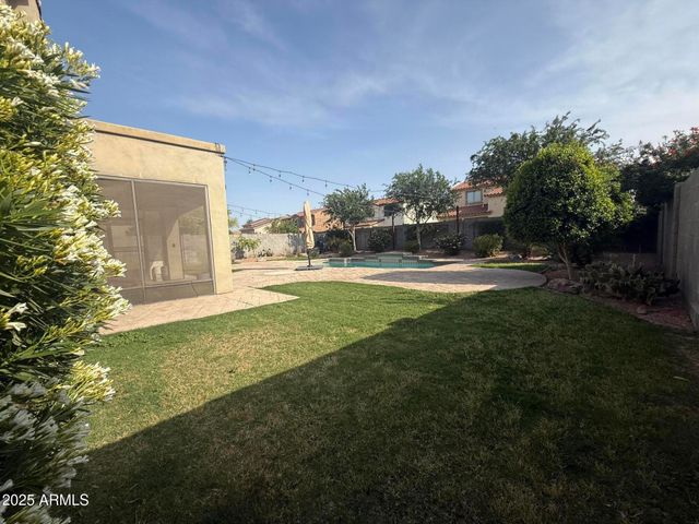 1293 E Walnut Road, Gilbert, AZ 85298