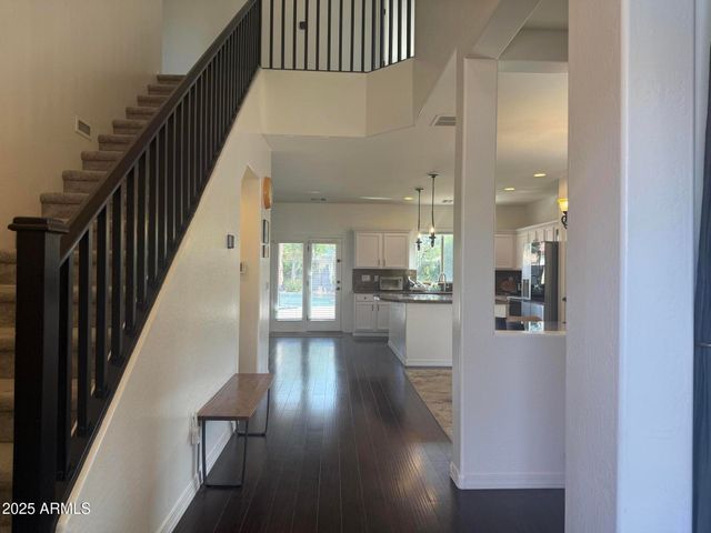 1293 E Walnut Road, Gilbert, AZ 85298