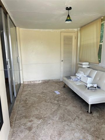 1427 N 26th Ave, Hollywood, FL 33020