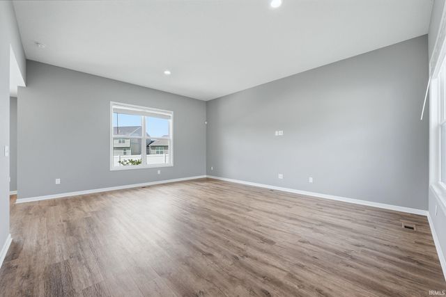 1513 Grasberg Cove, Fort Wayne, IN 46845