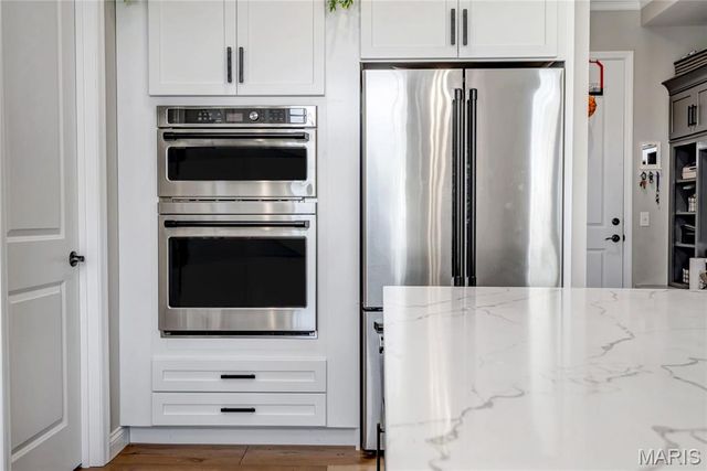 1016 Bellevaux Place, St Charles, MO 63301