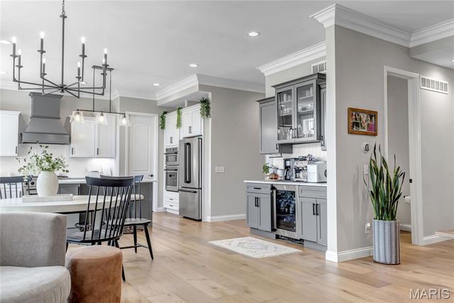 1016 Bellevaux Place, St Charles, MO 63301