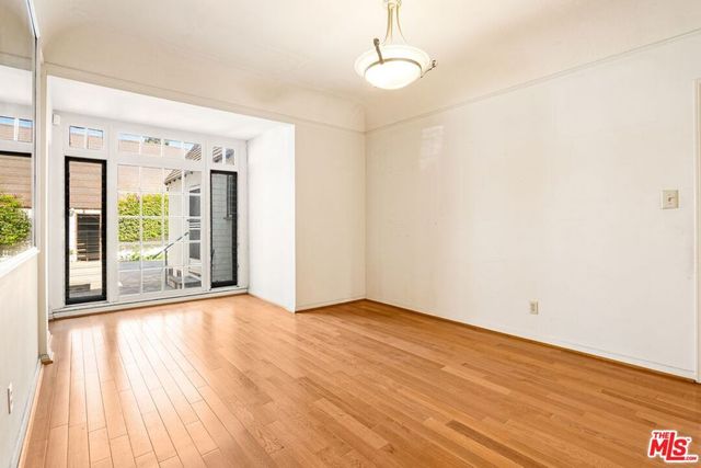 2054 Manning Avenue, Los Angeles, CA 90025