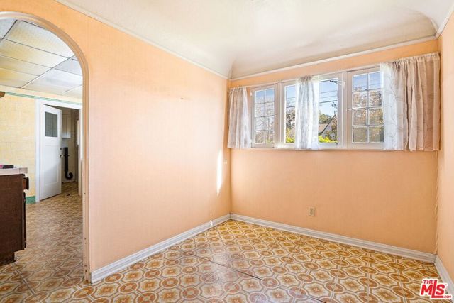 2054 Manning Avenue, Los Angeles, CA 90025