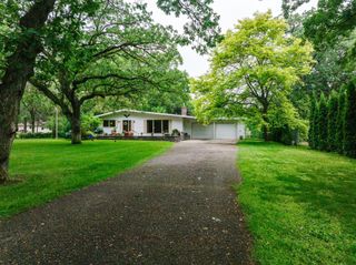 8585 Ilex Place NW, Rice, MN 56367