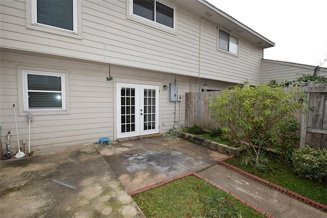 9323 Westwood Village Drive 6, Houston, TX 77036
