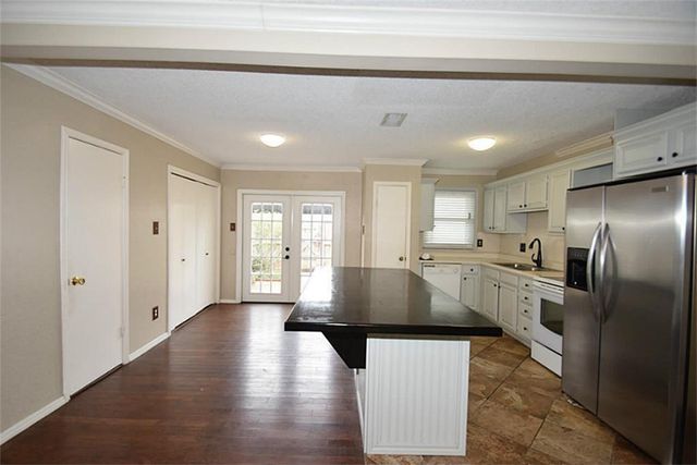 9323 Westwood Village Drive 6, Houston, TX 77036