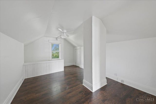 6801 Fairpark Avenue, Cincinnati, OH 45216