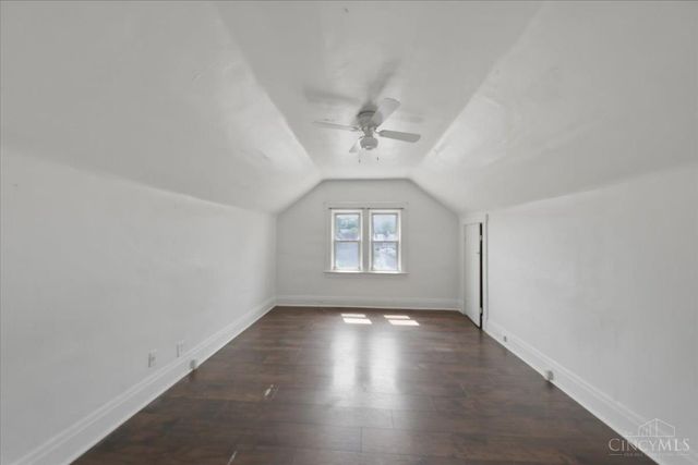 6801 Fairpark Avenue, Cincinnati, OH 45216