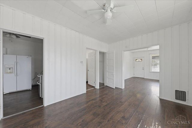 6801 Fairpark Avenue, Cincinnati, OH 45216