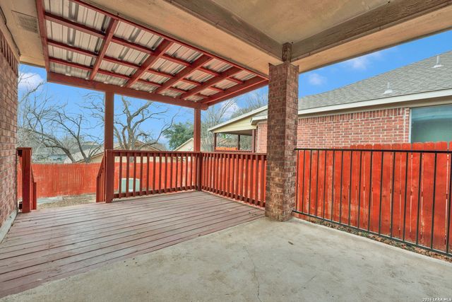 9622 Emerald, San Antonio, TX 78245