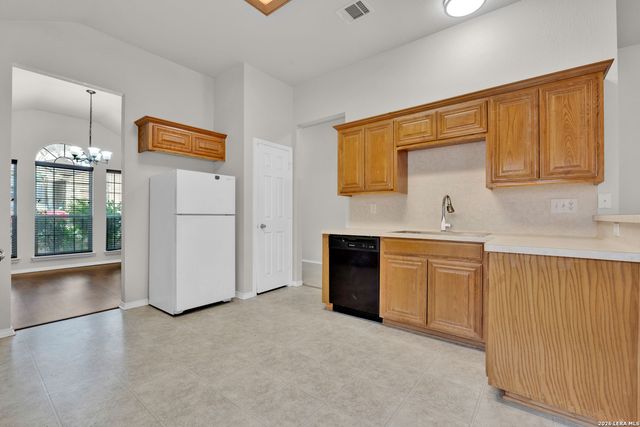 9622 Emerald, San Antonio, TX 78245