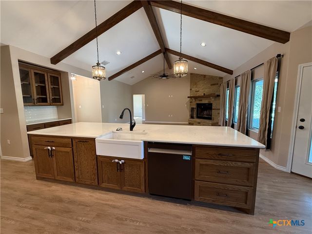 8000 Fm 2484, Salado, TX 76571