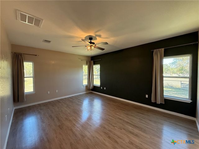 8000 Fm 2484, Salado, TX 76571