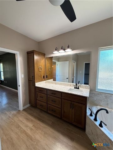 8000 Fm 2484, Salado, TX 76571