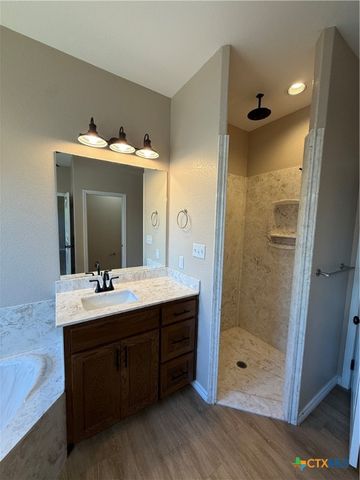 8000 Fm 2484, Salado, TX 76571