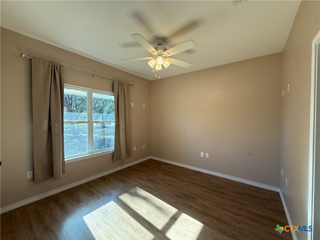 8000 Fm 2484, Salado, TX 76571