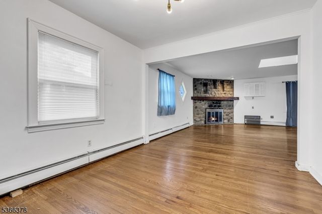 55 Furber Ave, Linden City, NJ 07036