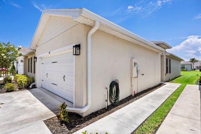 843 Persimmon Place, Fort Pierce, FL 34981