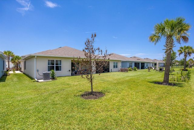 843 Persimmon Place, Fort Pierce, FL 34981