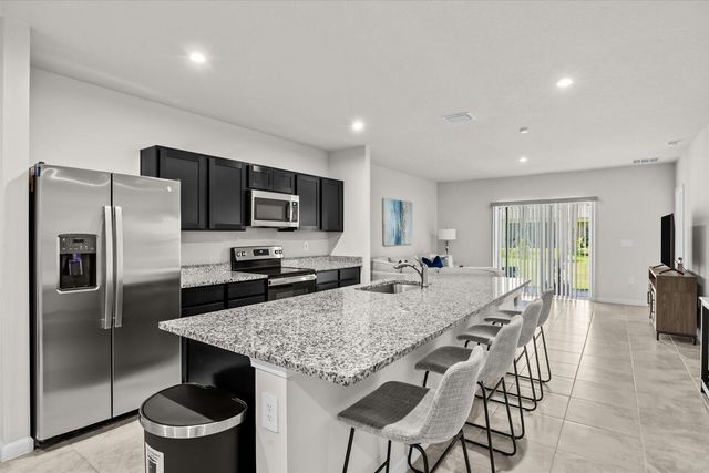 843 Persimmon Place, Fort Pierce, FL 34981