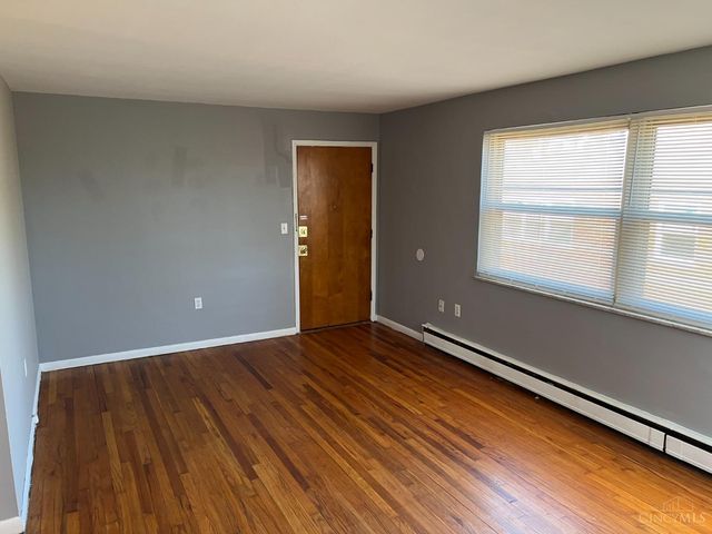 1002 Winfield Avenue, Cincinnati, OH 45205