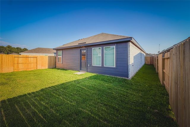 1514 Golden Iris Drive, Crosby, TX 77532