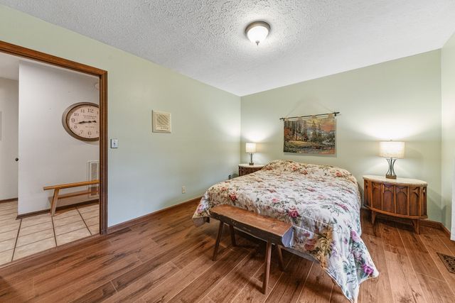 4955 Highway 70, W, Dickson, TN 37055