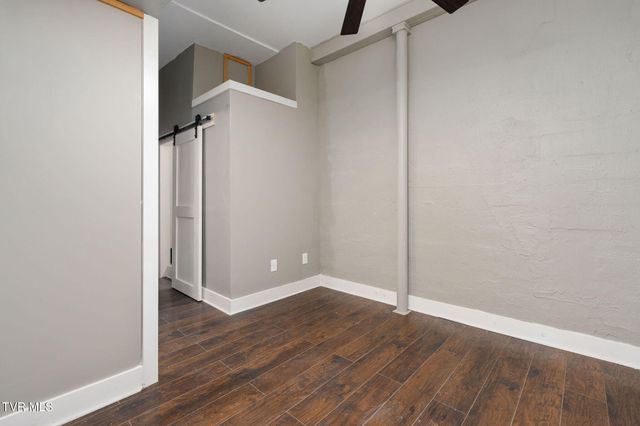 114 Whisperwood Lane, Johnson City, TN 37601