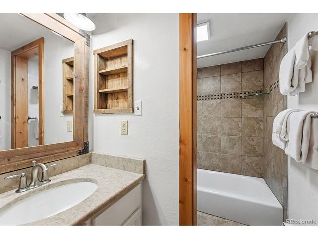423 Wild Irishman Rd 13204, Dillon, CO 80435