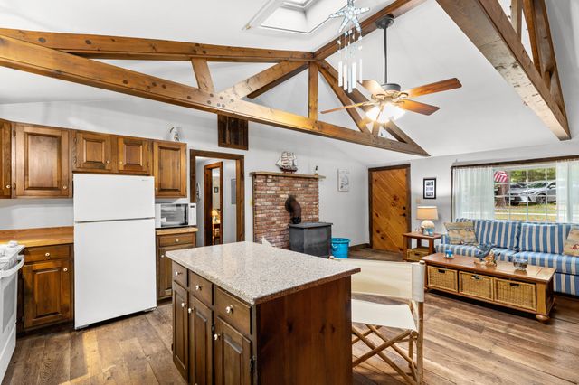 45 Knowles Street, Eastham, MA 02642