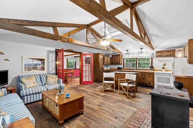 45 Knowles Street, Eastham, MA 02642