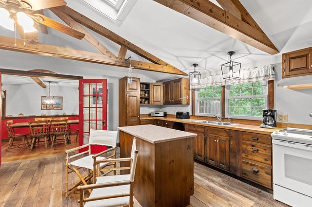 45 Knowles Street, Eastham, MA 02642