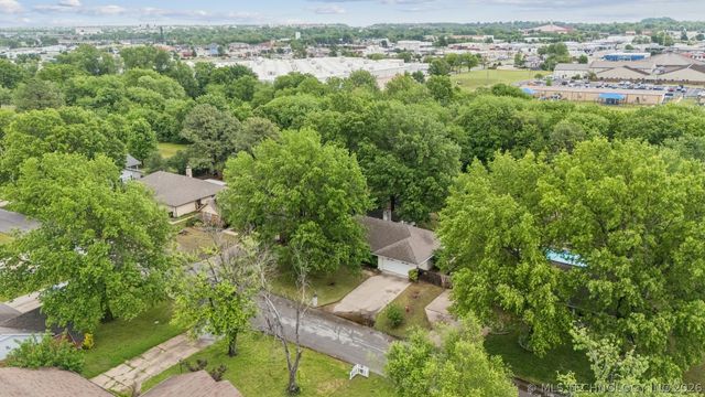409 N Elder Avenue, Broken Arrow, OK 74012