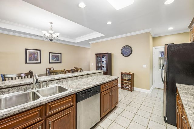 1004 Grey Oaks Lane, Chattanooga, TN 37421