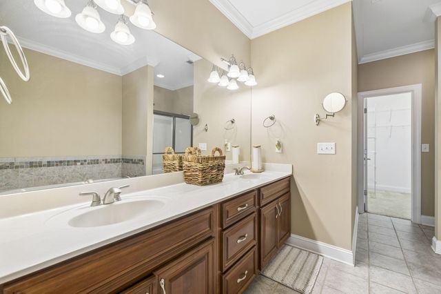 1004 Grey Oaks Lane, Chattanooga, TN 37421