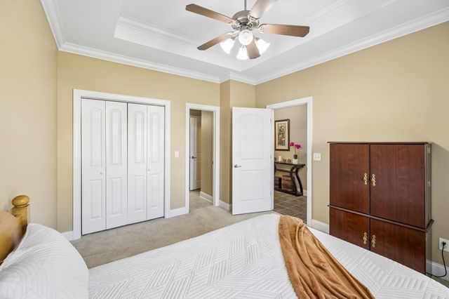 1004 Grey Oaks Lane, Chattanooga, TN 37421