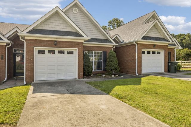 1004 Grey Oaks Lane, Chattanooga, TN 37421