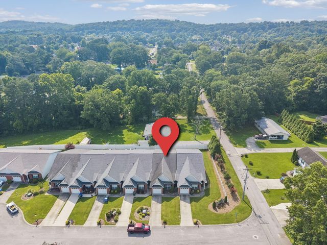 1004 Grey Oaks Lane, Chattanooga, TN 37421